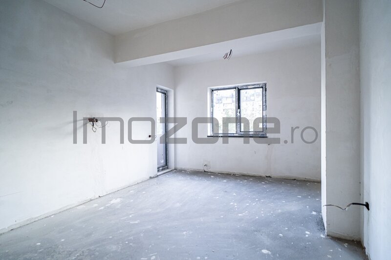 Pacii, 3 Camere,  86 mp, decomandat, 2 balc., zona de case, Militari-Margelelor