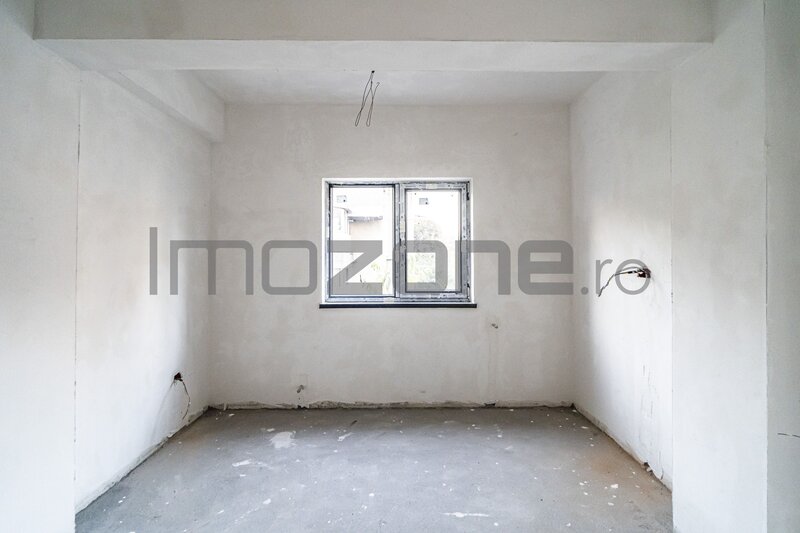 Pacii, 3 Camere,  86 mp, decomandat, 2 balc., zona de case, Militari-Margelelor