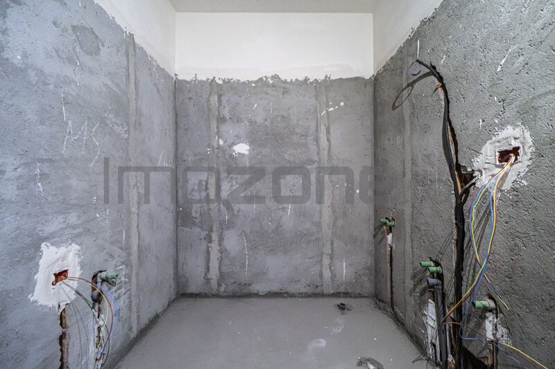 Pacii, 3 Camere,  86 mp, decomandat, 2 balc., zona de case, Militari-Margelelor